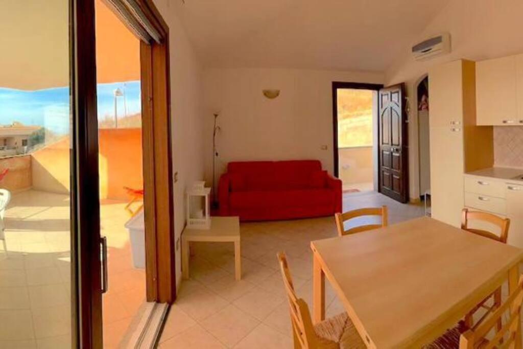 Casa Smeralda - Piscina E Vista Sul Mare! Trinità dʼAgultu Kültér fotó