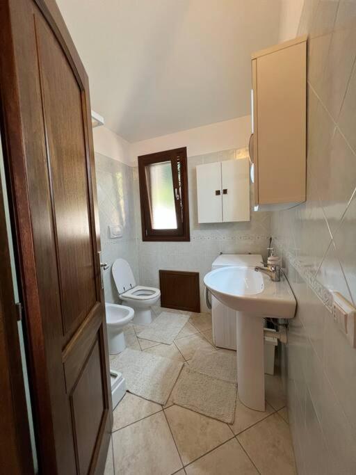 Casa Smeralda - Piscina E Vista Sul Mare! Trinità dʼAgultu Kültér fotó